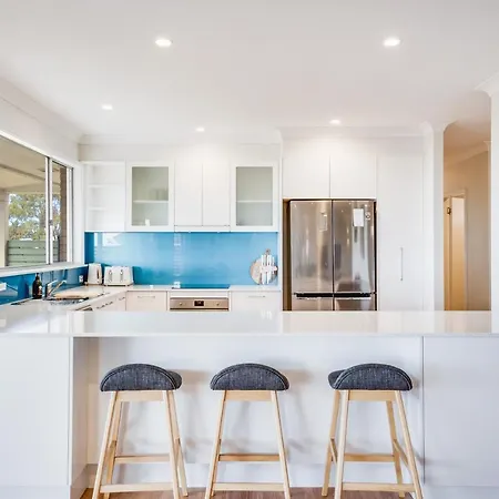Becker Bliss - Ocean Views, 5 Bedrooms, Sleeps 12 Forster Exterior photo