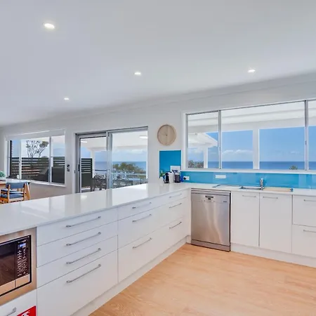 Becker Bliss - Ocean Views, 5 Bedrooms, Sleeps 12 Forster Exterior photo